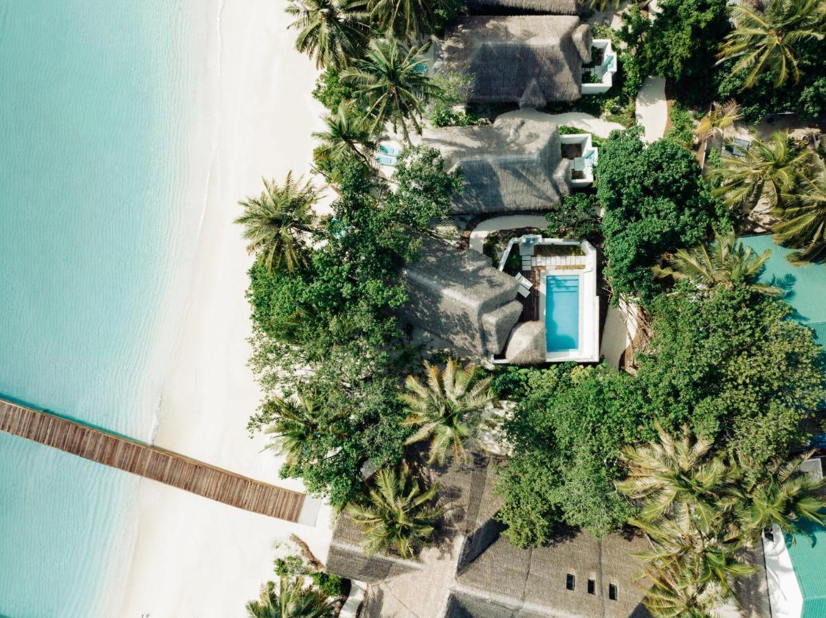 Hotel Nova Maldives Dhangethi Esterno foto
