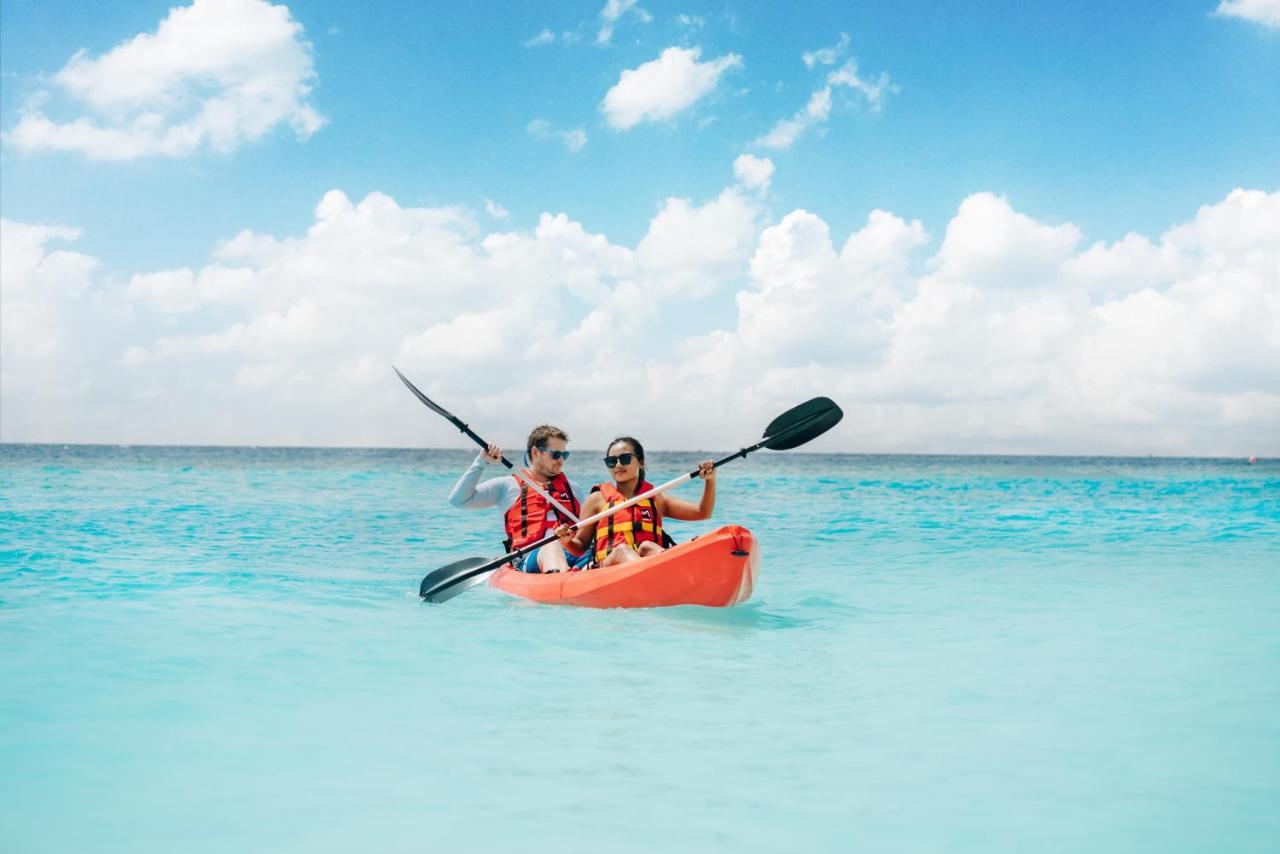 Hotel Nova Maldives Dhangethi Esterno foto