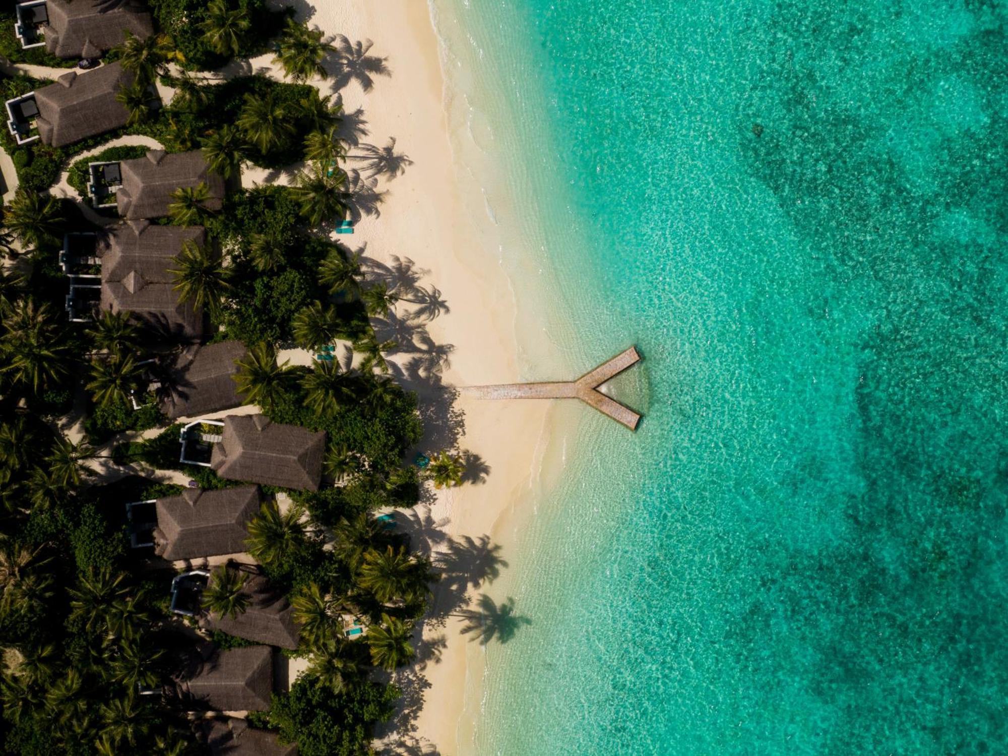 Hotel Nova Maldives Dhangethi Esterno foto