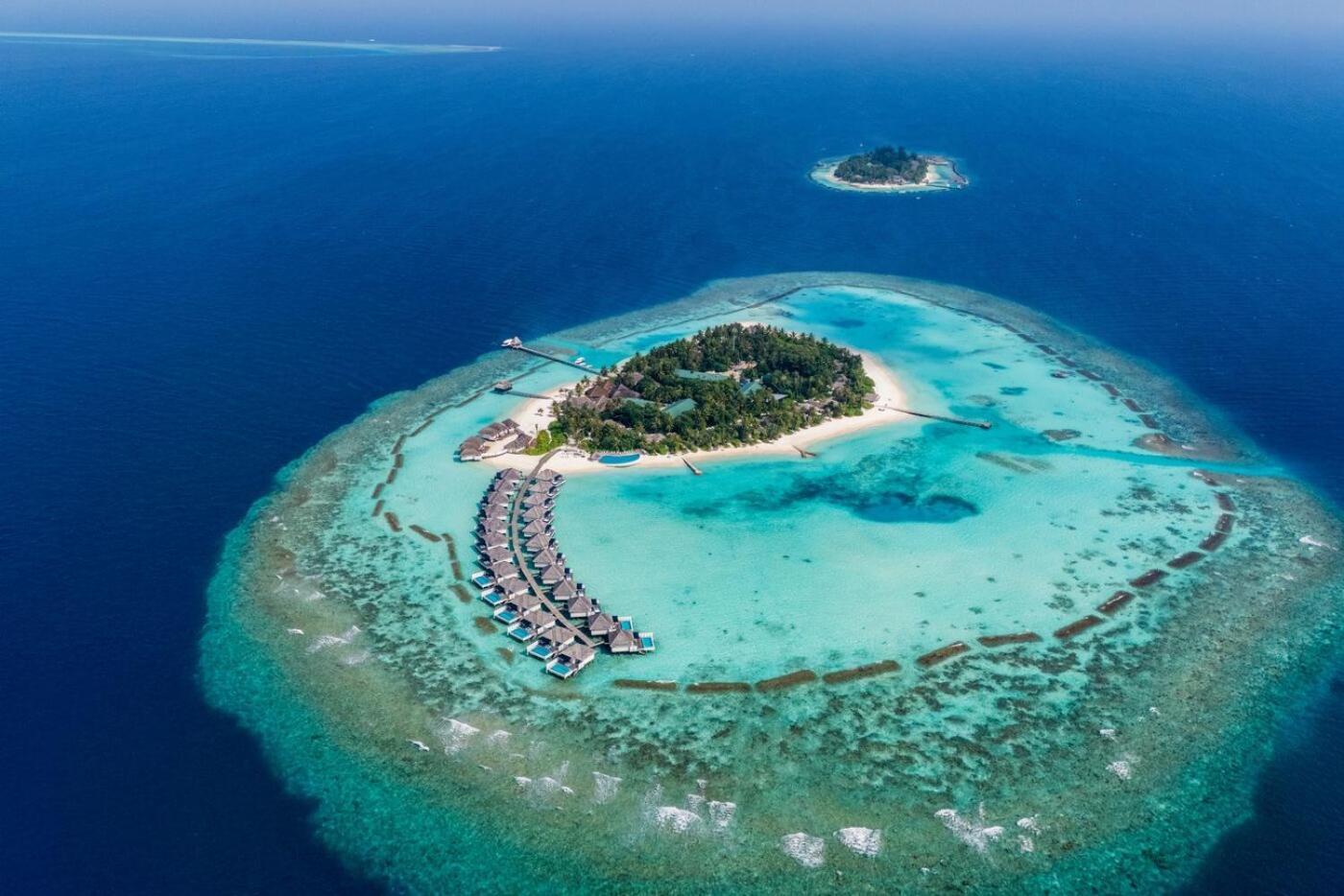 Hotel Nova Maldives Dhangethi Esterno foto