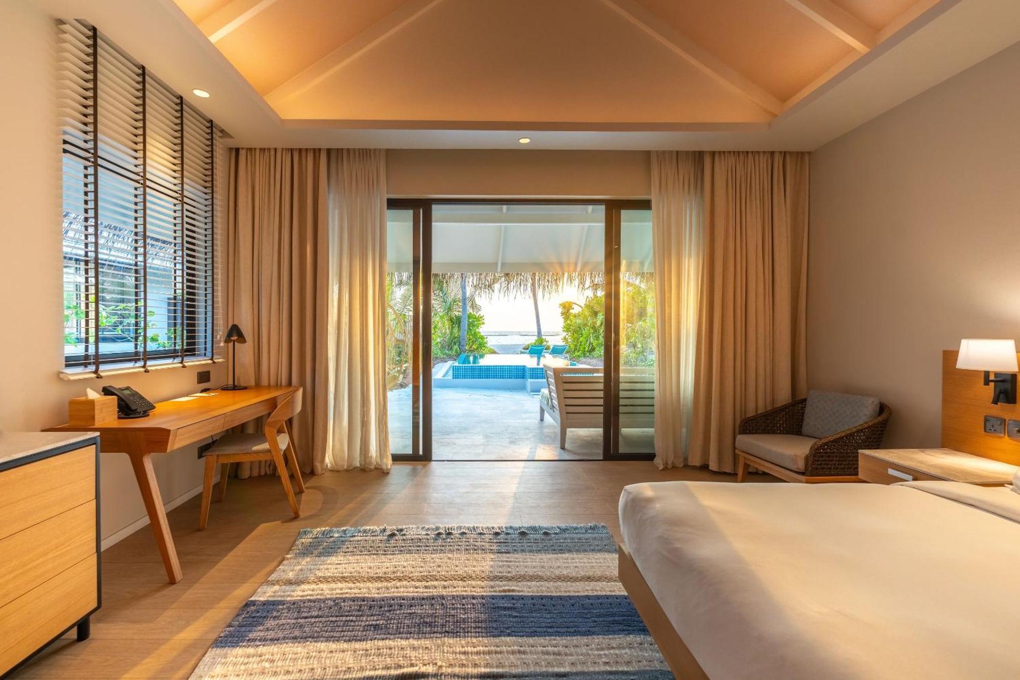 Hotel Nova Maldives Dhangethi Esterno foto